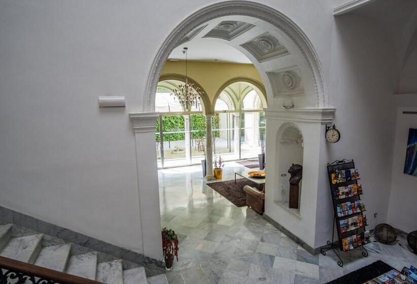 هتل Palacio Garvey