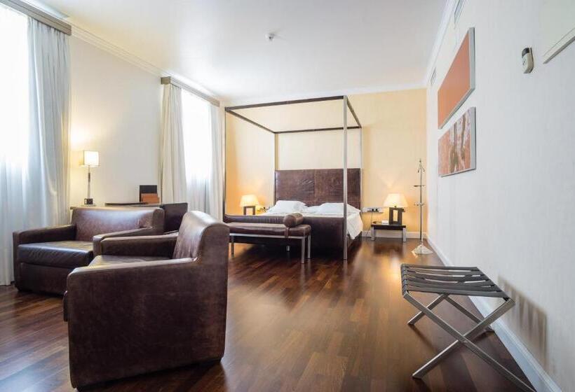 هتل Palacio Garvey