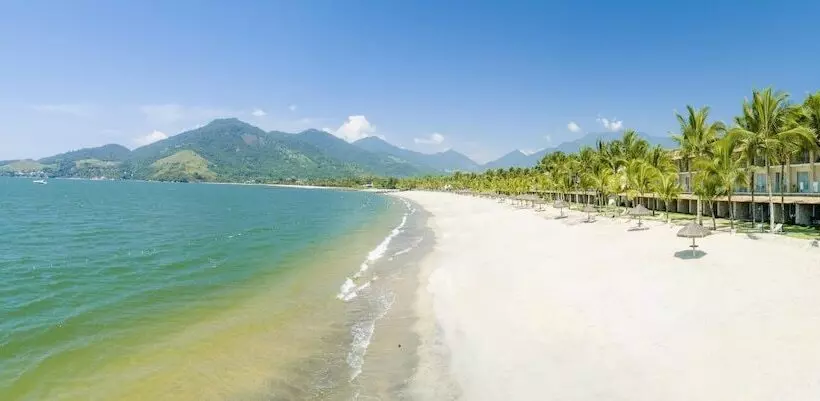 בית מלון כפרי Portobello Resort & Safari