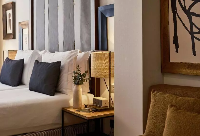 هتل Pulitzer Barcelona