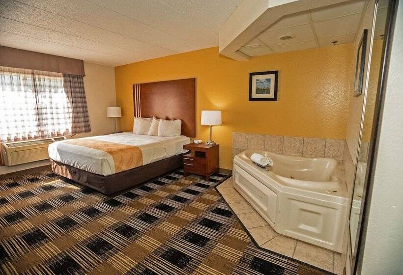 فندق Quality Inn Near Medical Center