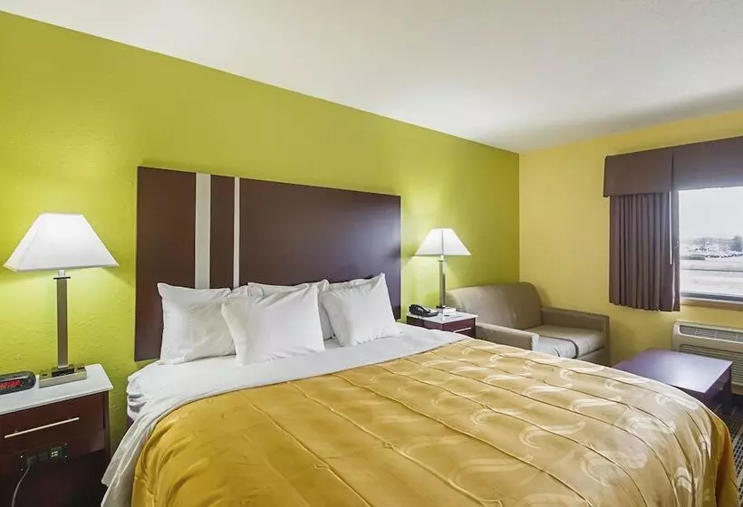 Отель Quality Inn & Suites Harrington Milford