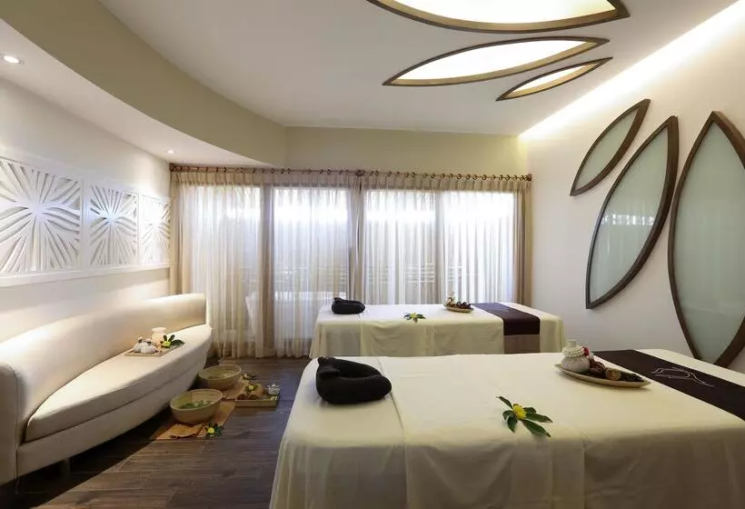 هتل Sandy Beach Non Nuoc Resort