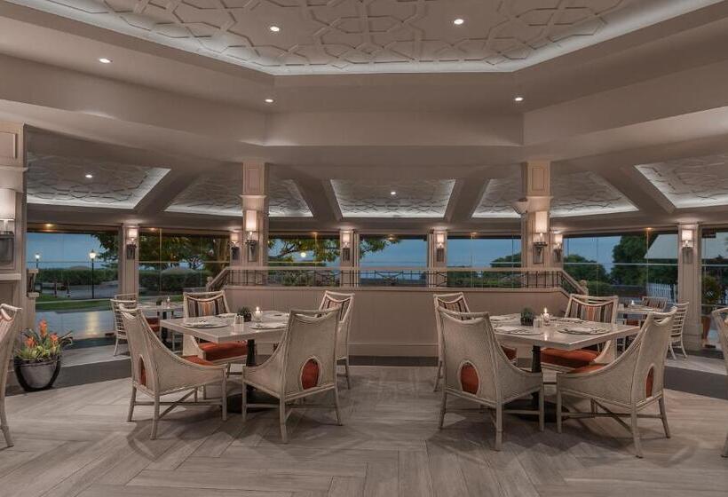 Отель Taal Vista