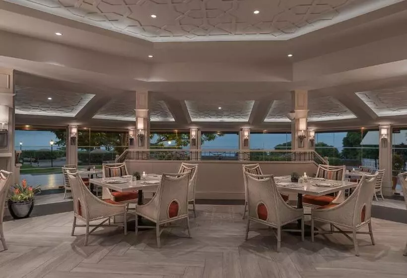 Отель Taal Vista