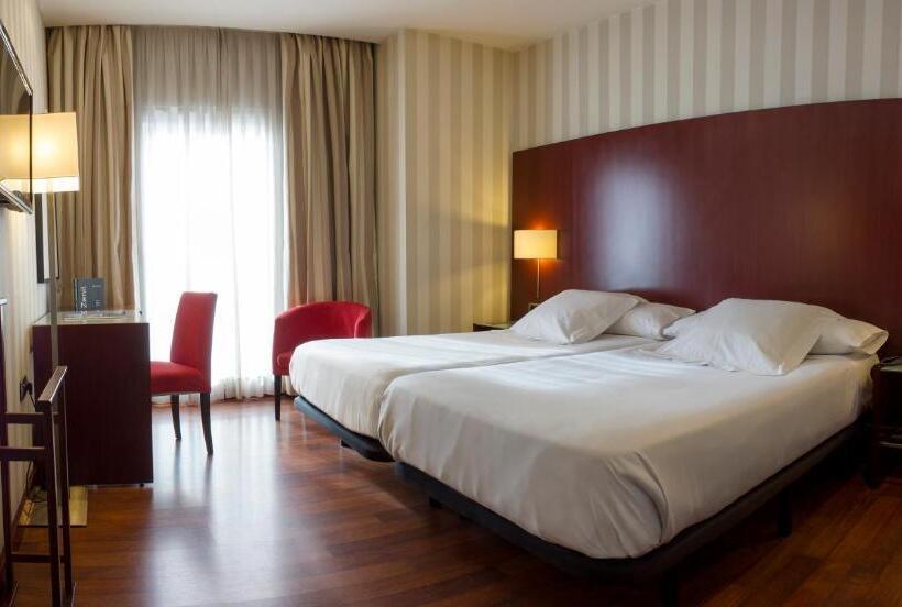 فندق Zenit Bilbao