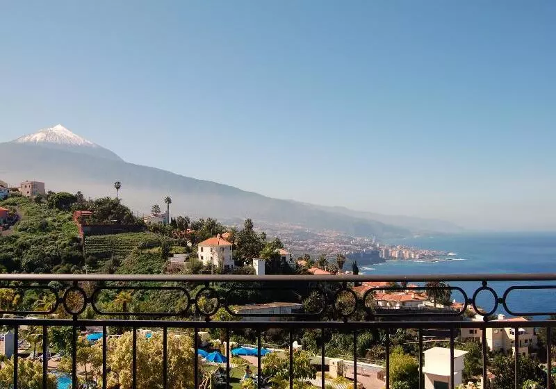 La Quinta Park Suites & Spa