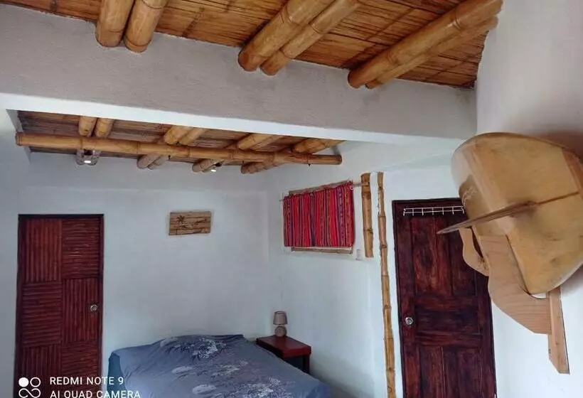 Retkeilymaja Hostal Puerto Engabao El Surf Shelter