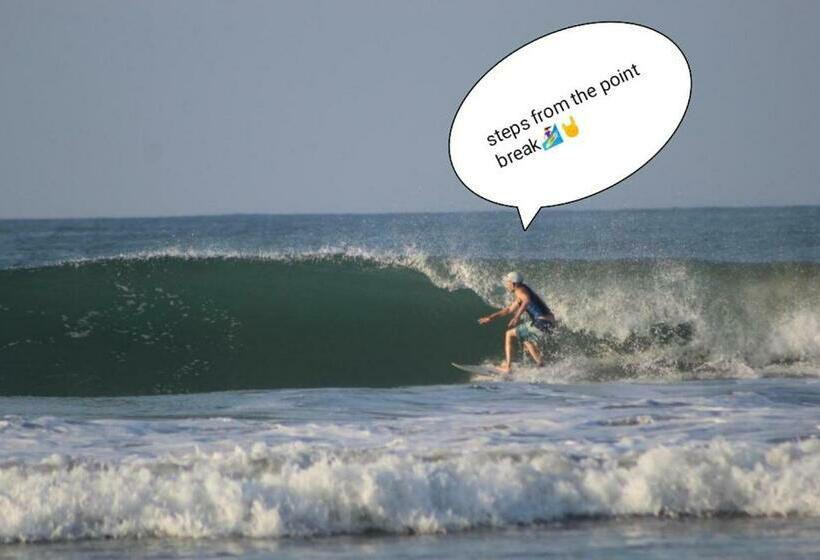 הוסטל Hostal Puerto Engabao El Surf Shelter