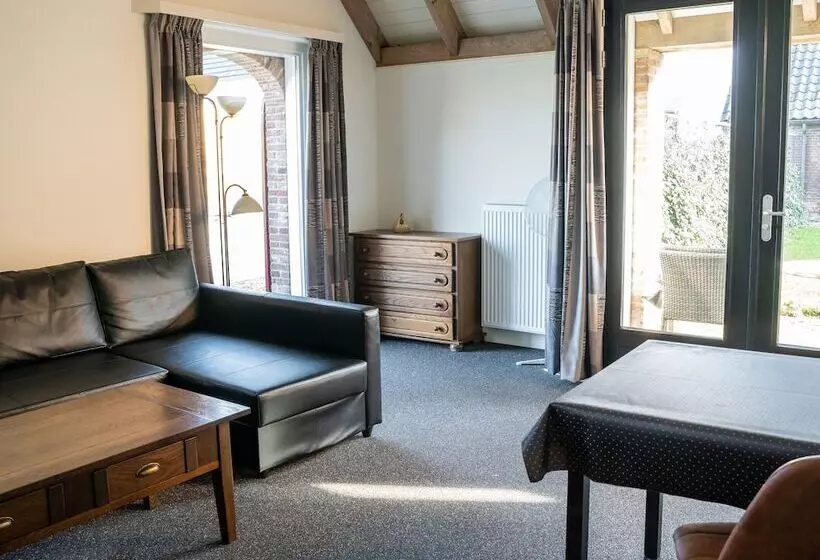 Aamiaismajoitus (B&B) De Raayhof