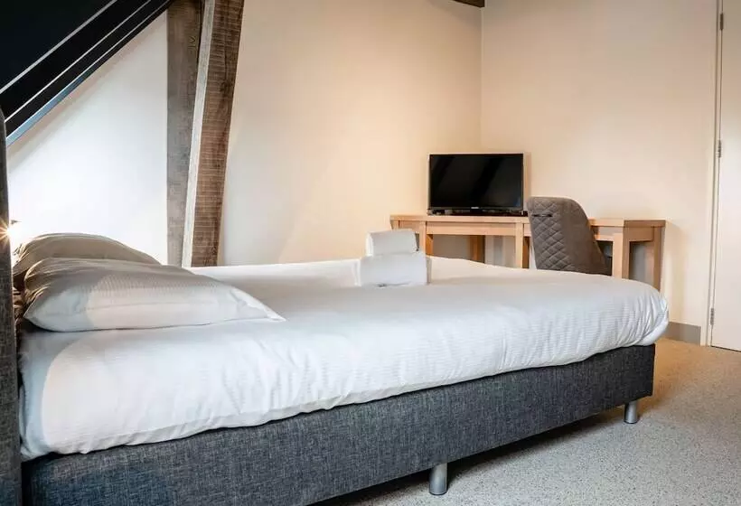 Aamiaismajoitus (B&B) De Raayhof