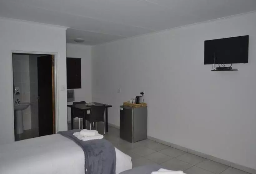 ベッドアンドブレックファースト La Palma Lodge