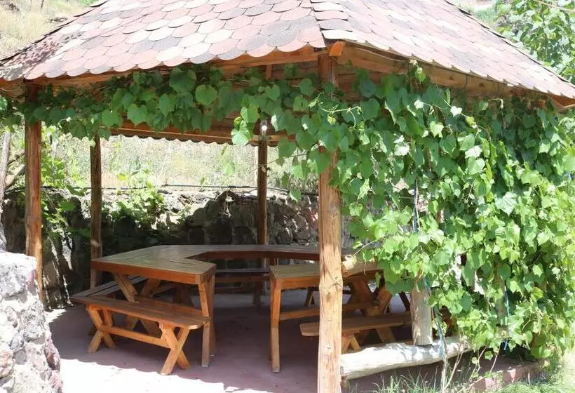 Aamiaismajoitus (B&B) Old Oasis