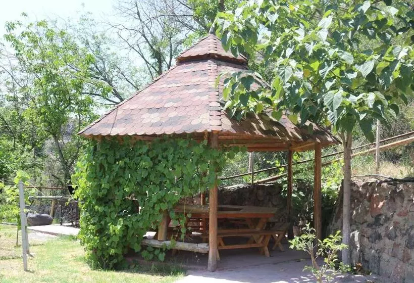 Aamiaismajoitus (B&B) Old Oasis