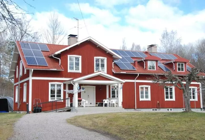 Aamiaismajoitus (B&B) Solmyra 56 Gästhem