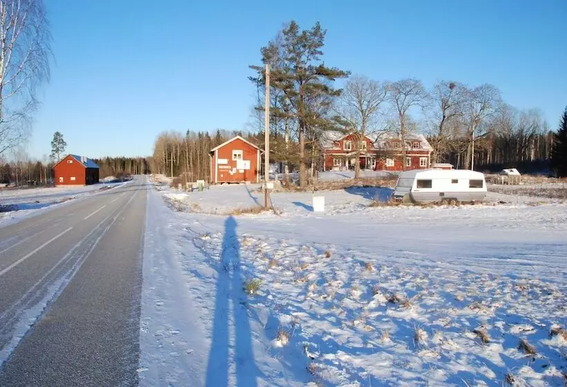 Aamiaismajoitus (B&B) Solmyra 56 Gästhem