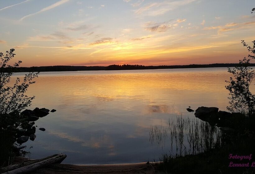 צימר Solmyra 56 Gästhem