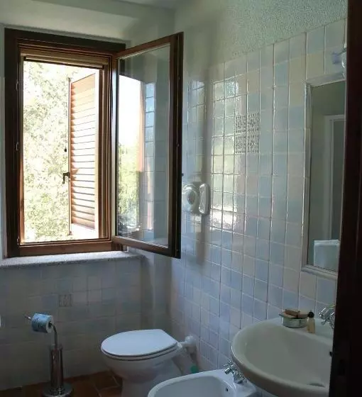 Hotelli Agriturismo Pian Dei Pini
