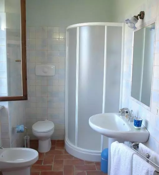 Hotelli Agriturismo Pian Dei Pini