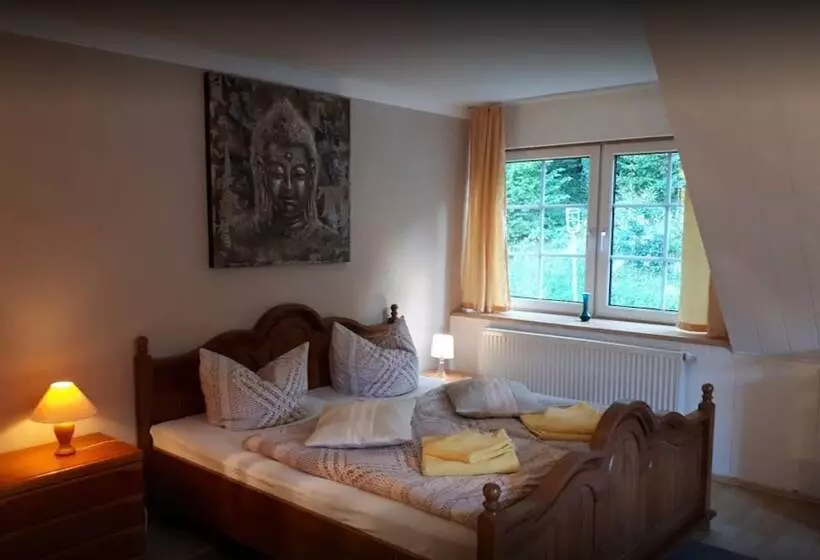 Hotelli Gasthof & Pension Zum Fässchen