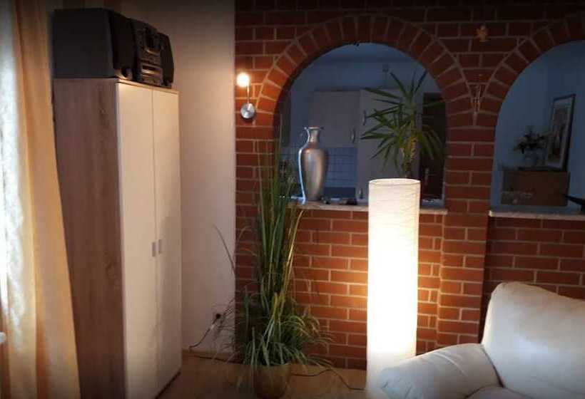 Отель Gasthof & Pension Zum Fässchen