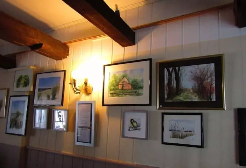 Hotelli Gasthof & Pension Zum Fässchen