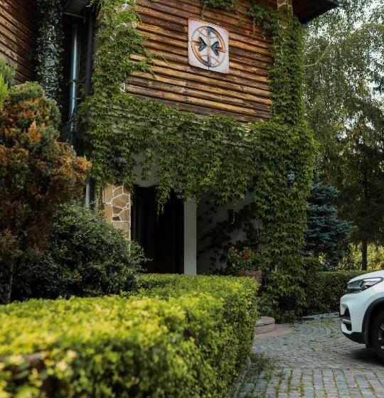 Hotel Orlinoye Gnezdo