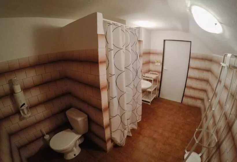 ホテル & Restaurant Adolfovský Dvůr