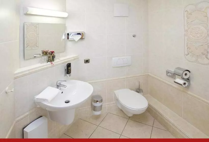 Hotelli & Restaurant Zur Linde