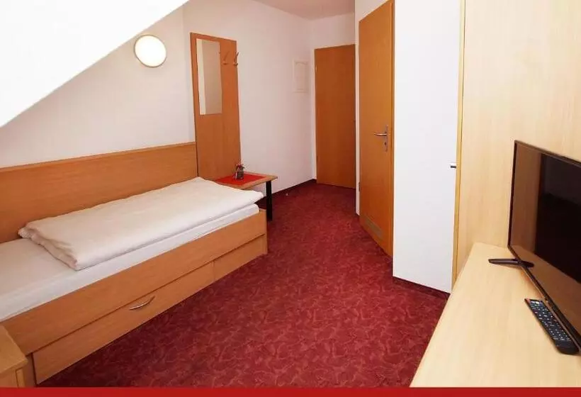 Hotelli & Restaurant Zur Linde