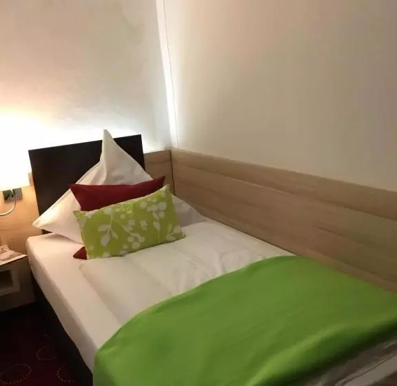 Hotelli Waldgasthof St.wolfgang