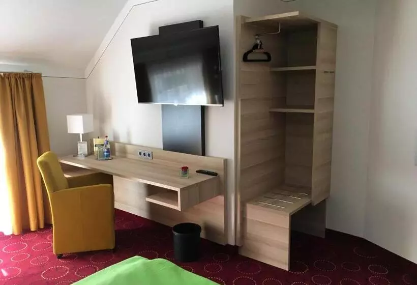 Hotelli Waldgasthof St.wolfgang