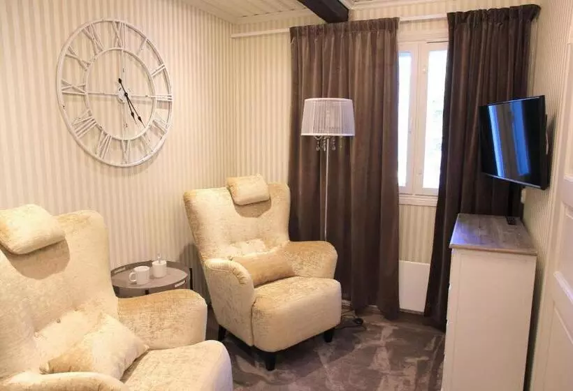 ホテル Woikoski Feeling   Kirjokiven Kartano