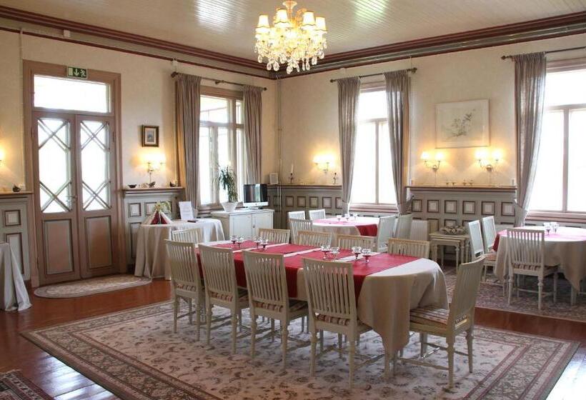 בית מלון כפרי Woikoski Feeling   Kirjokiven Kartano