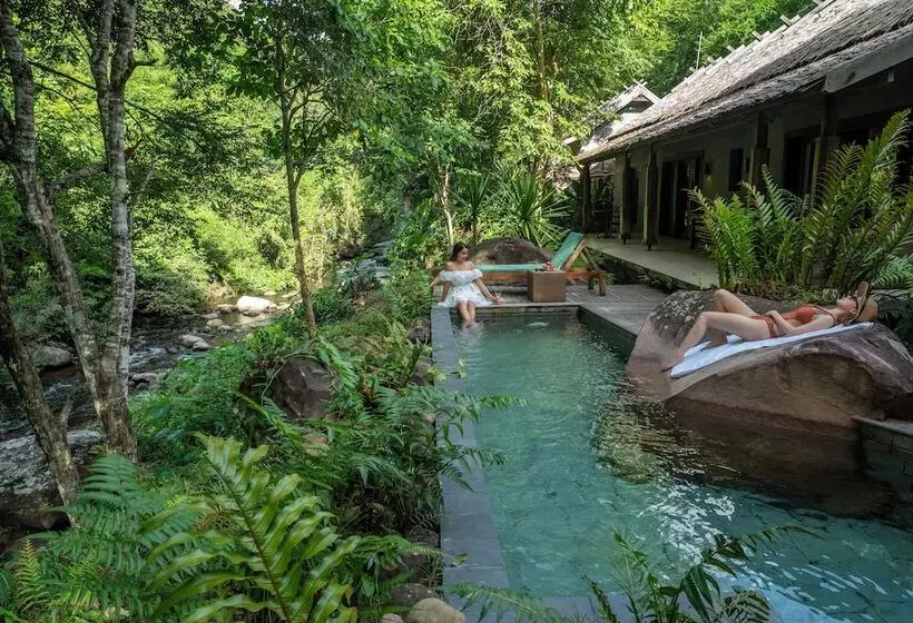 Namkat Yorla Pa Resort