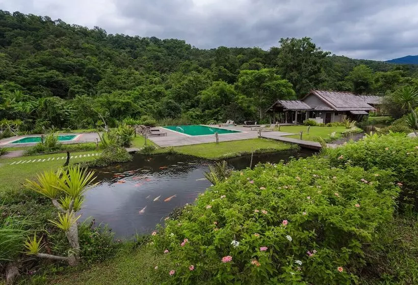 Namkat Yorla Pa Resort