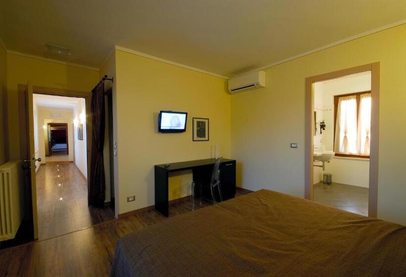 ペンション Affittacamere Il Persicone