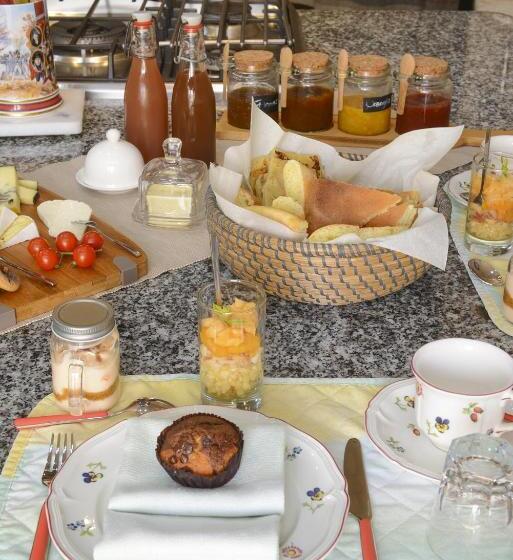 פנסיון Auberge De Tamezret