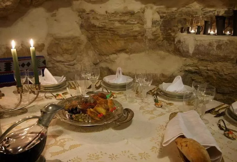 Majatalo Auberge De Tamezret