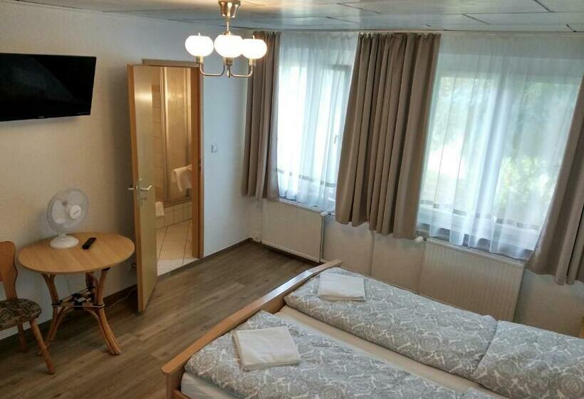 بنسيون Gasthof Uttewalde