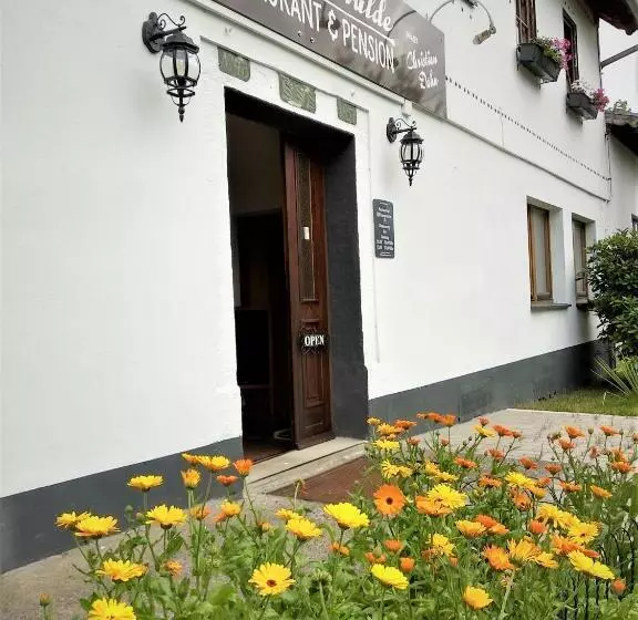 ペンション Gasthof Uttewalde