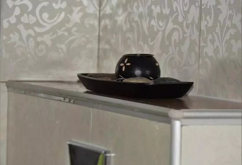 Majatalo Golden Horn Guest House