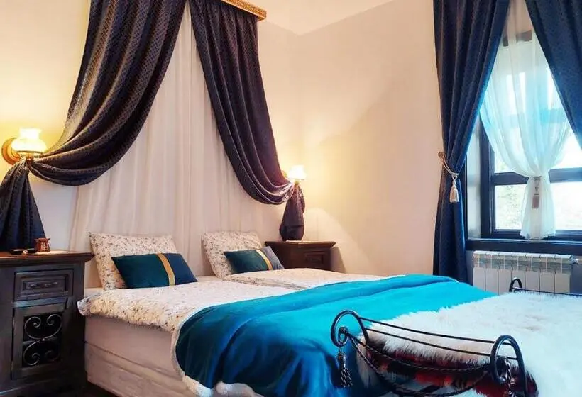 ペンション Golden Horn Guest House