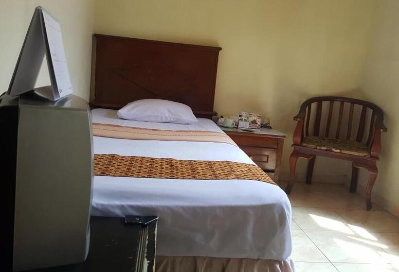 بنسيون Putri Duyung Guest House