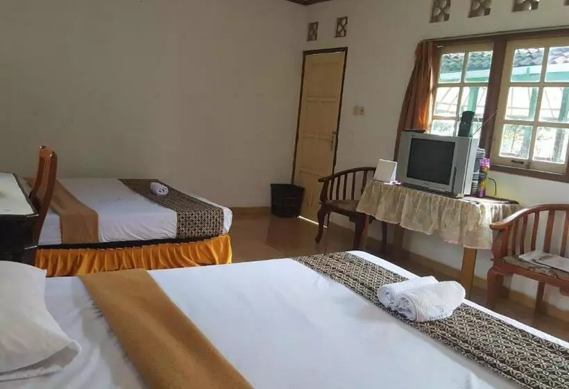 Majatalo Putri Duyung Guest House