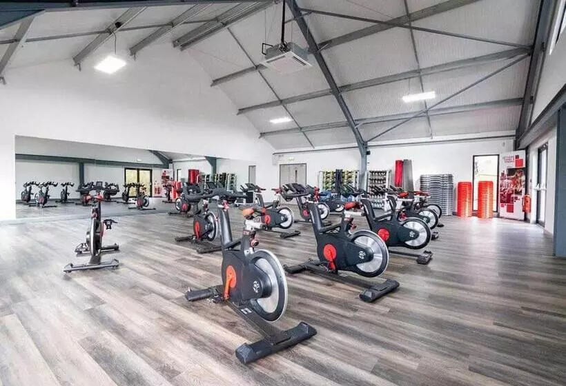 Lomakeskus Warren Lodges