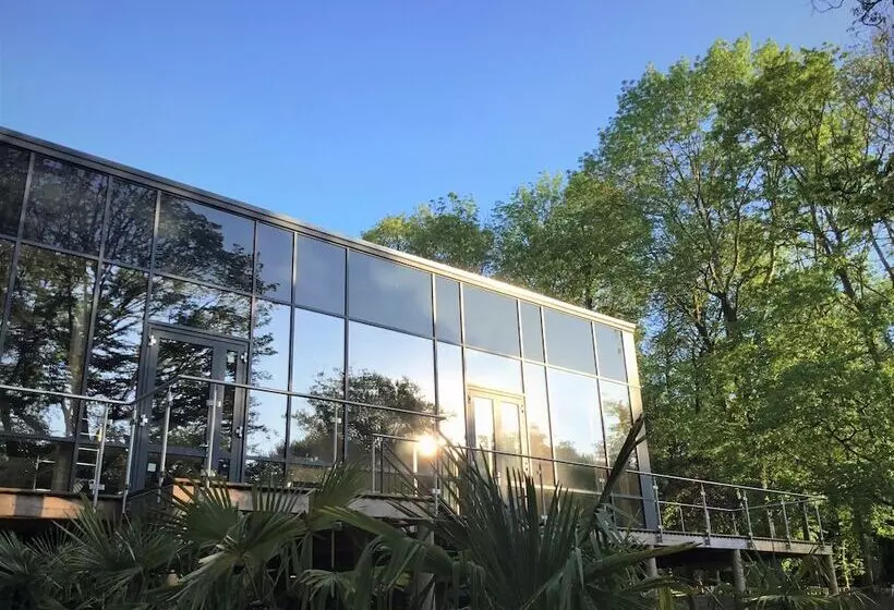 Hotelli Domaine De La Résidence   Hôtel, Spa & Restaurant