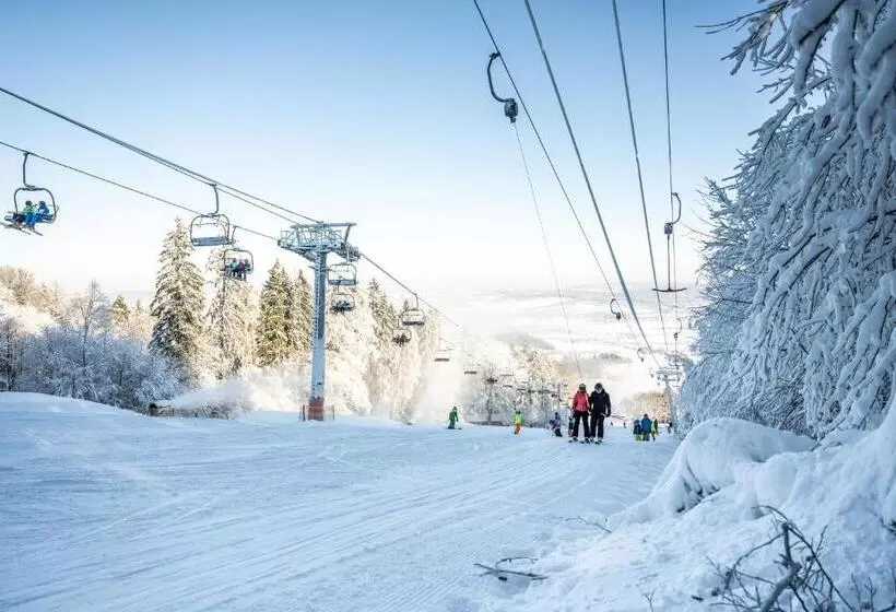 Hotelli Monínec   Depandance Nová Javorka