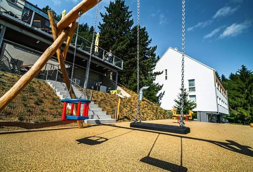 Hotelli Monínec   Depandance Nová Javorka