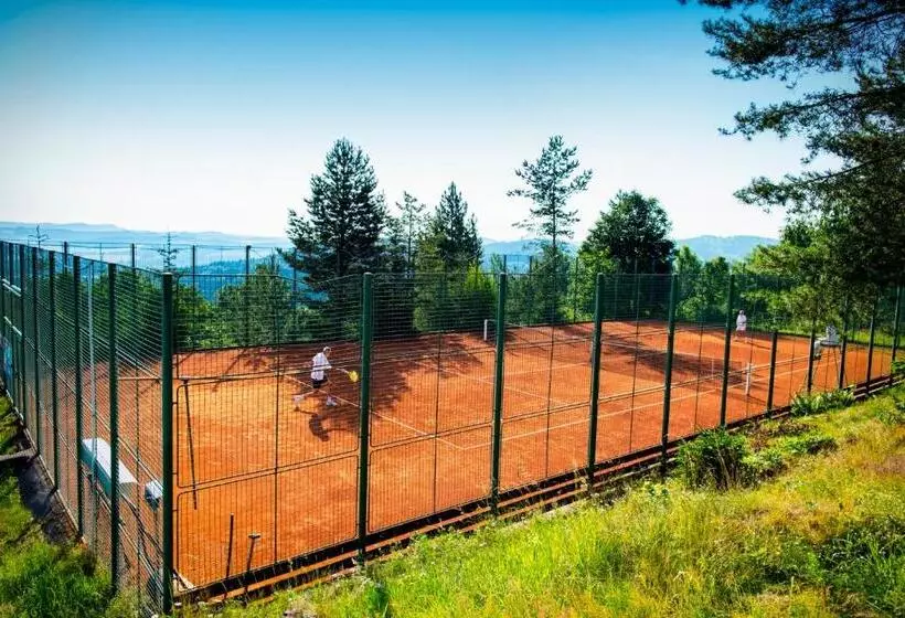 Hotelli Monínec   Depandance Nová Javorka